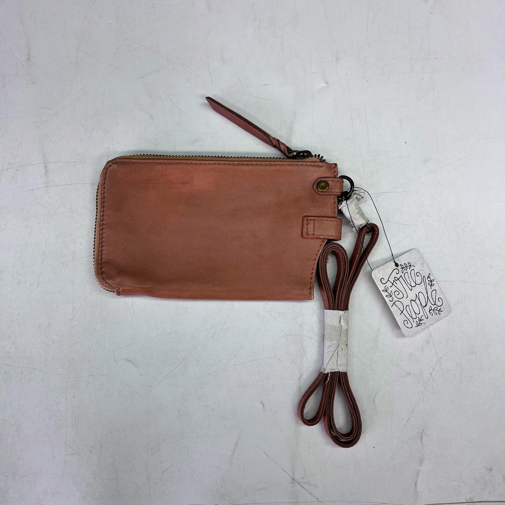 Free People Pink Rose Leather Phone Clutch Zip Crossbody Wristlet NWT F17X3302